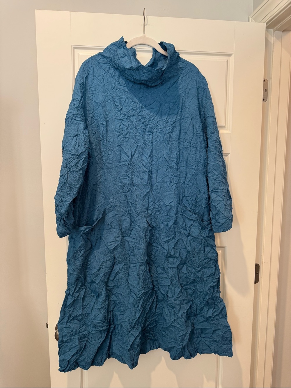 NWT LIV BY HABITAT XL Ocean Blue Midi Crinkle Fabric Dress